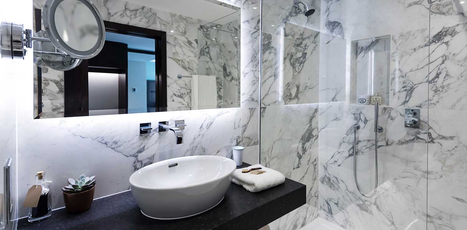 tamburlaine-bathroom